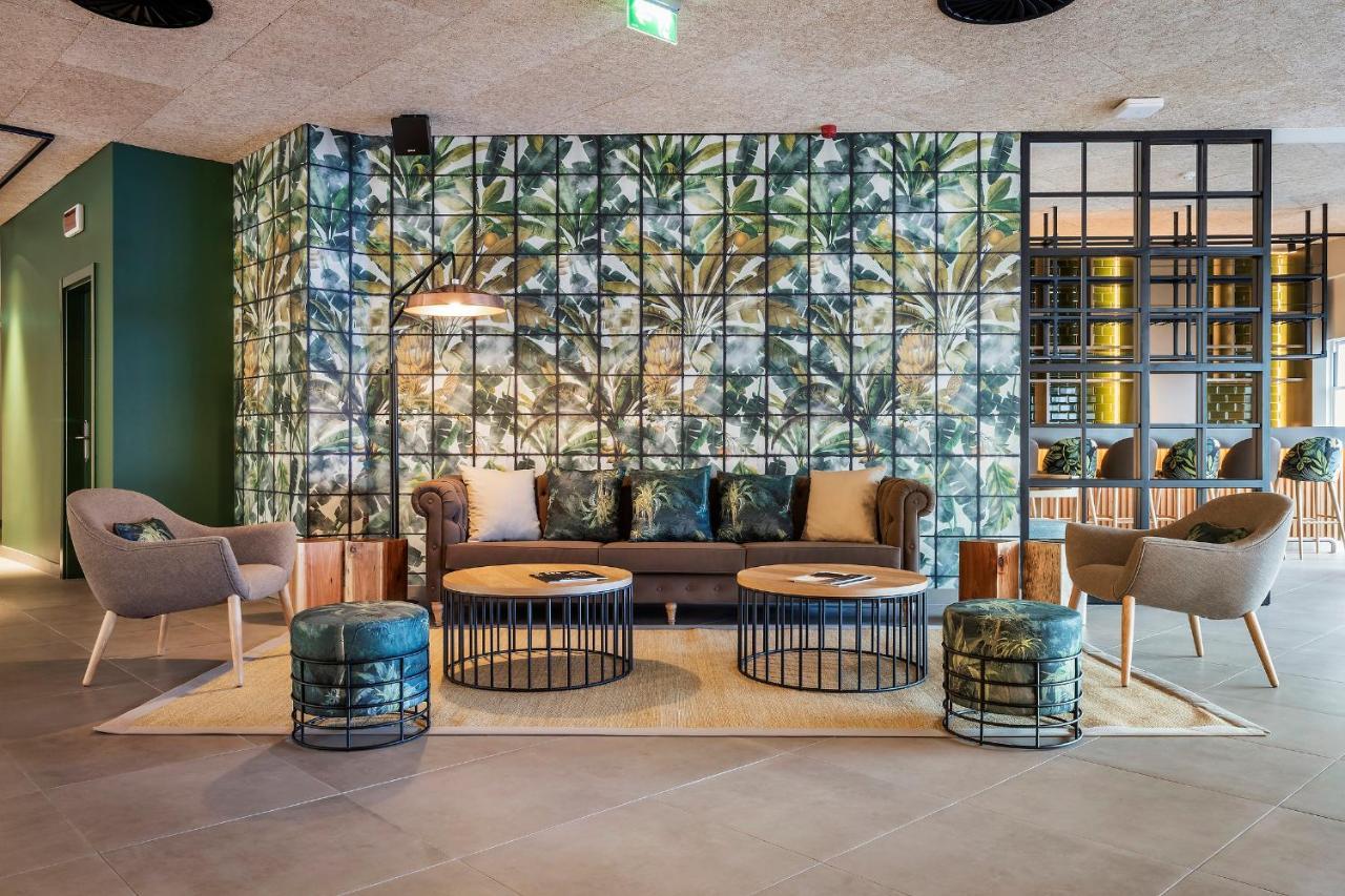 The Patio Suite Hotel อัลบูเฟรา ภายนอก รูปภาพ