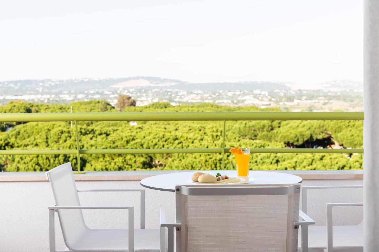 The Patio Suite Hotel อัลบูเฟรา ภายนอก รูปภาพ
