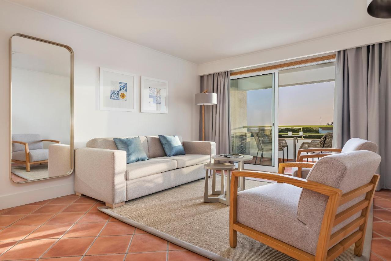 The Patio Suite Hotel อัลบูเฟรา ภายนอก รูปภาพ