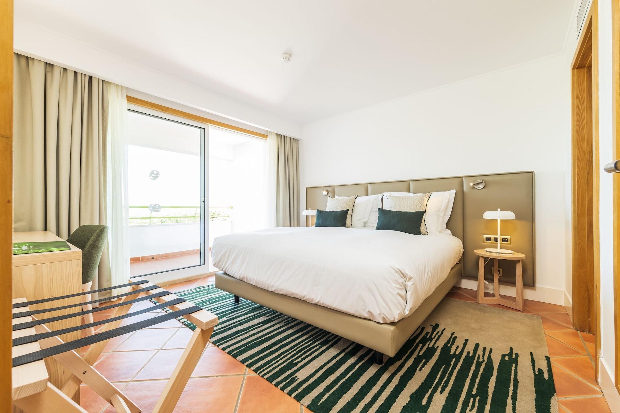 The Patio Suite Hotel อัลบูเฟรา ภายนอก รูปภาพ