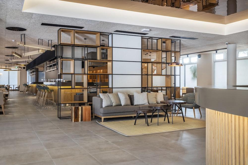 The Patio Suite Hotel อัลบูเฟรา ภายนอก รูปภาพ