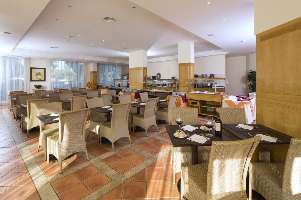 The Patio Suite Hotel อัลบูเฟรา ภายนอก รูปภาพ